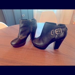 Gianni Bini Bootie